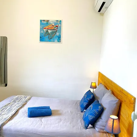 14 Persons * La Ciotat